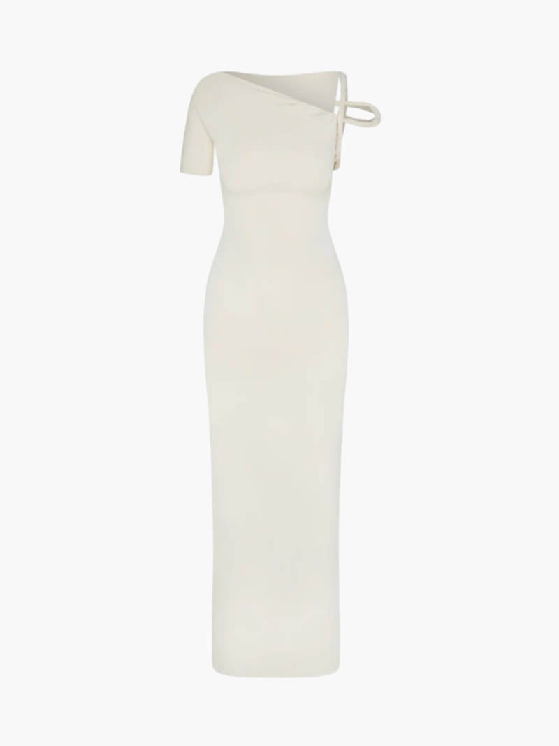 Juno | Twisted Silhouette Maxi Dress
