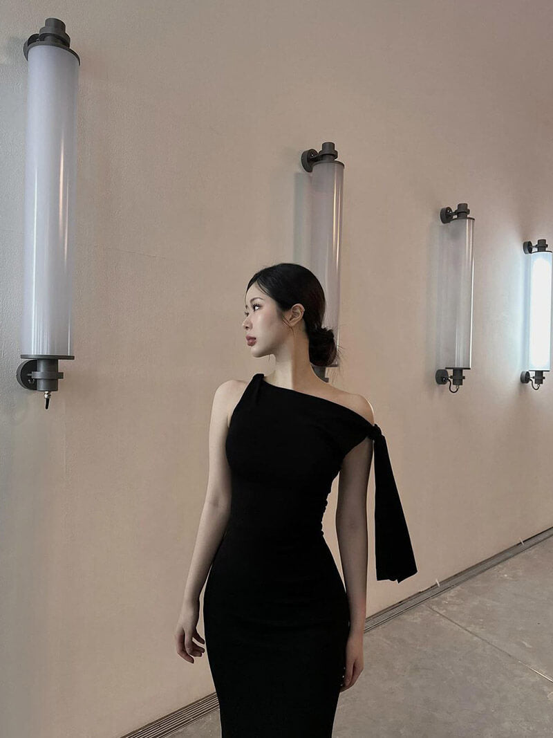 Elowen | Single Shoulder Maxi Dress
